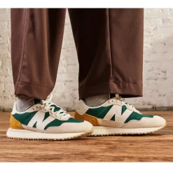 Men's New Balance, 237 Sneaker