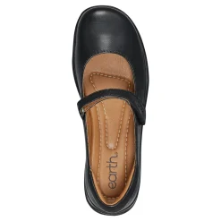 Women's Earth, Tose Flat