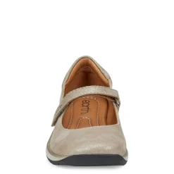 Women's Earth, Tose Flat