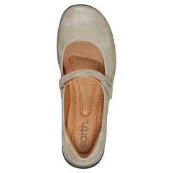 Women's Earth, Tose Flat