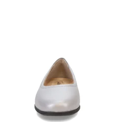 Women's Trotters, Darcey Flat